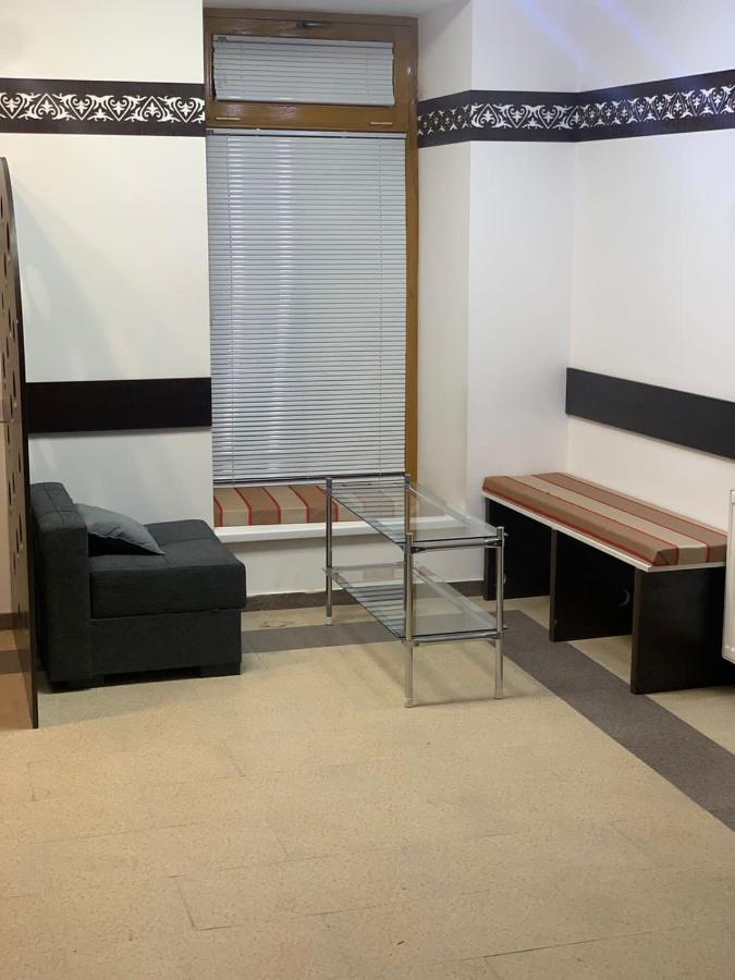 "Modeli" Hostel Tiflis Dış mekan fotoğraf